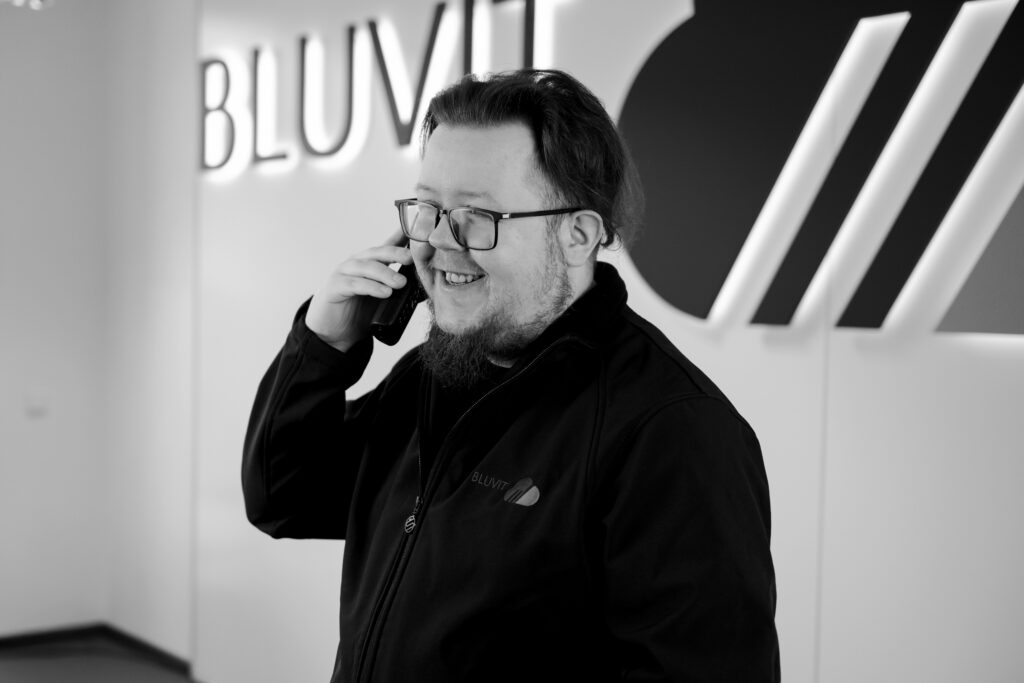Philipp — IT-Sicherheitsexperte bei BLUVIT GmbH, Ansprechpartner für IT-Sicherheit im Mittelstand
